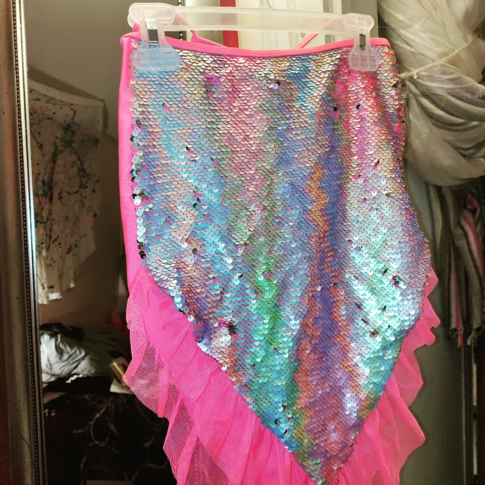 Bathing suit - Picture 3 of 3